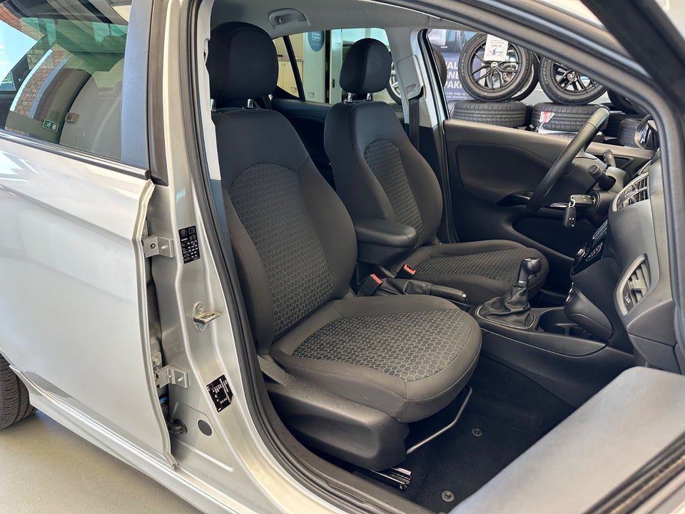 Opel Corsa 1,4 16V OPC Line 5d
