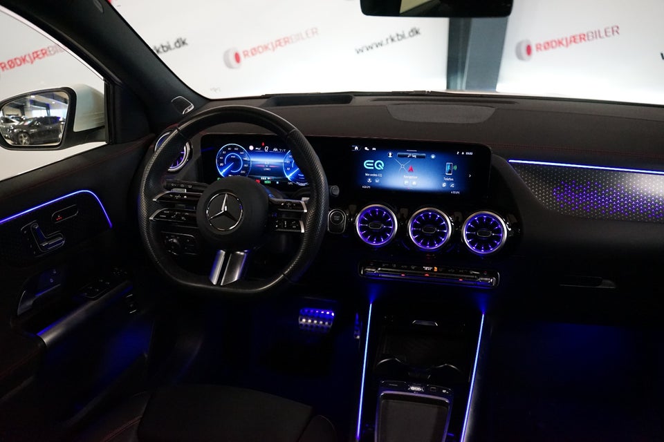 Mercedes EQA350 AMG Line Premium 4Matic Van 5d