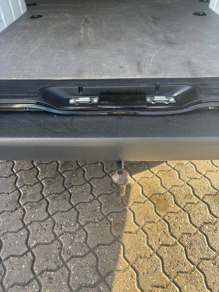 Mercedes Vito 114 2,0 CDi Kassevogn aut. L RWD