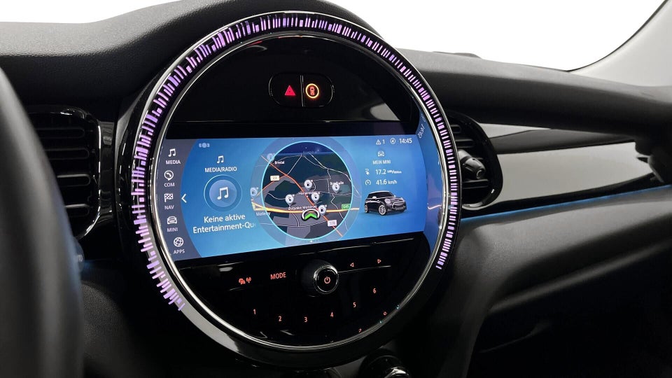 MINI Cooper SE Essential 3d