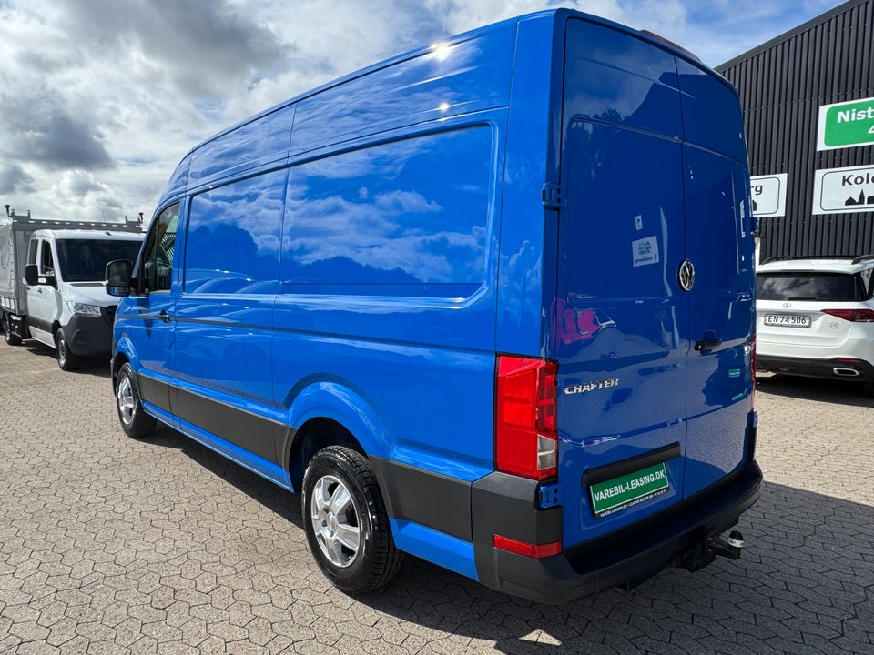 VW Crafter 35 2,0 TDi 140 Kassevogn L3H2 aut.