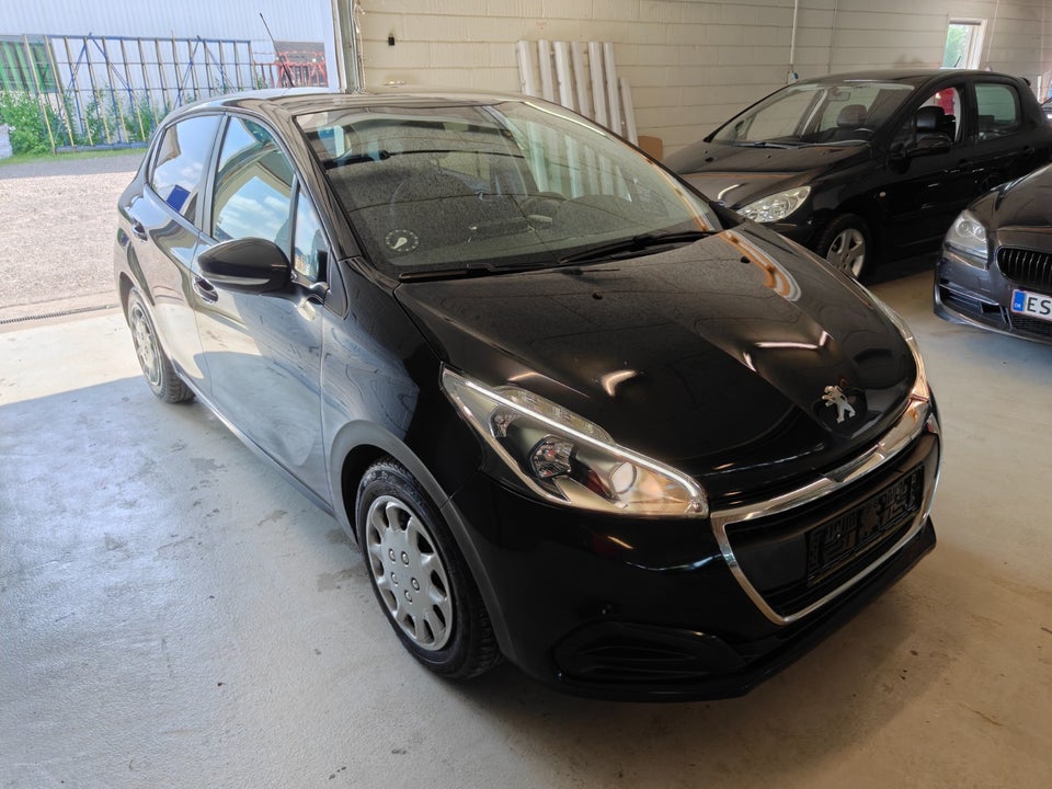 Peugeot 208 1,6 BlueHDi 100 Allure 5d