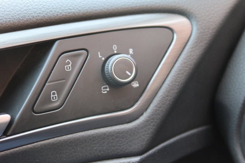 VW Golf VII 1,4 TSi 125 Comfortline Variant 5d