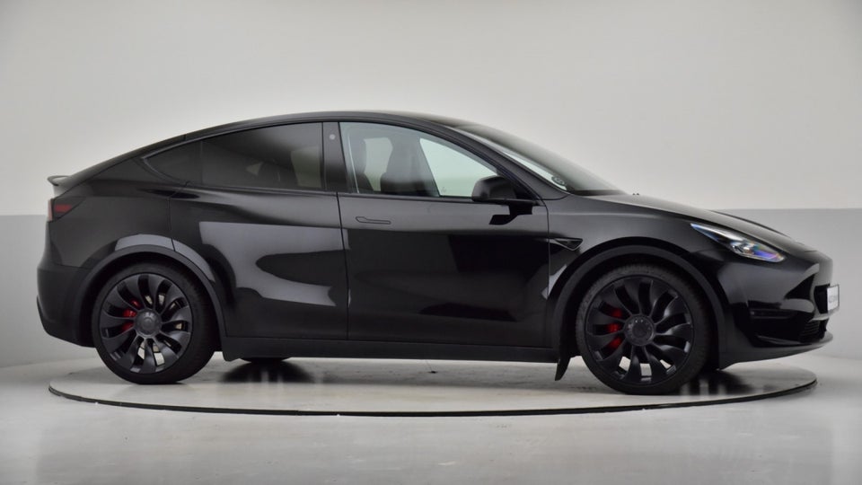 Tesla Model Y Performance AWD 5d