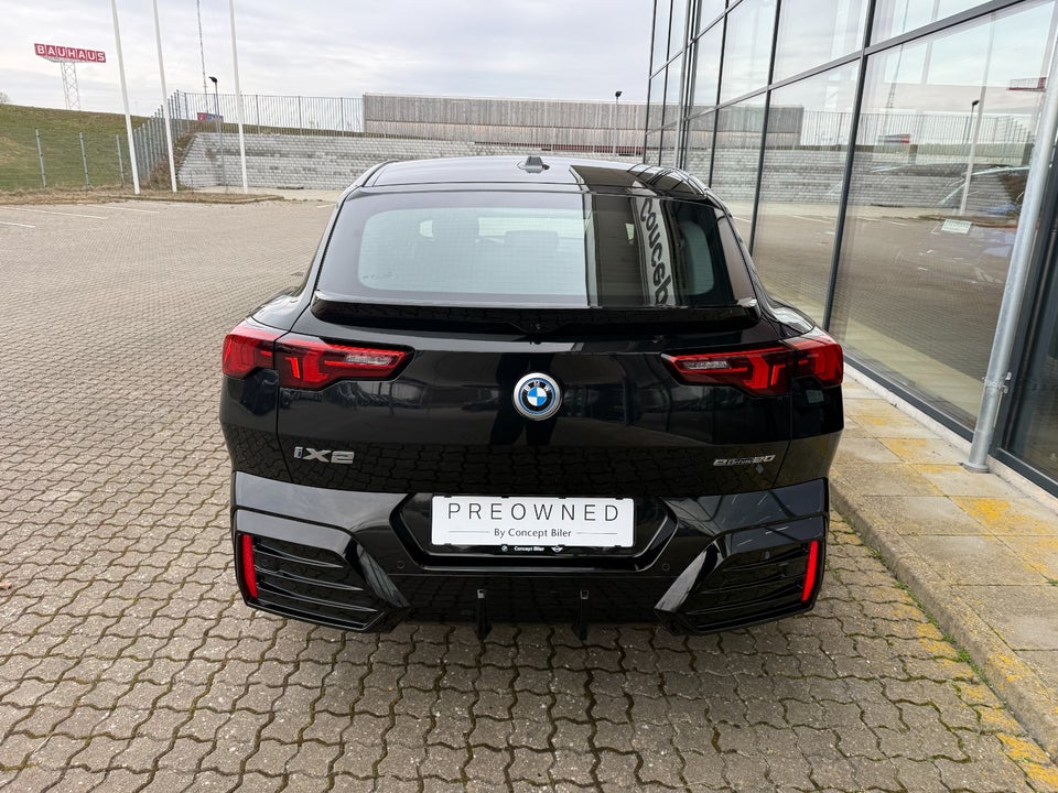 BMW iX2 eDrive20 M-Sport Premium 5d