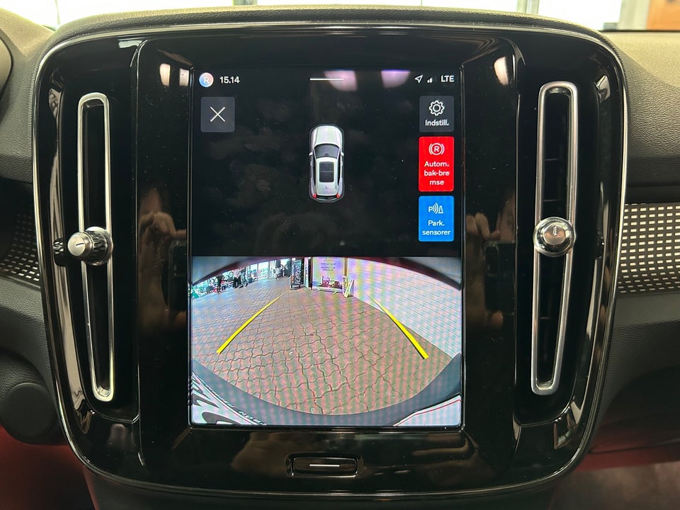 Volvo XC40 P8 ReCharge Twin Plus 5d