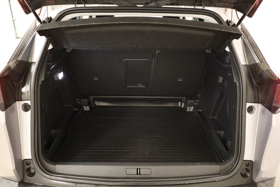 Peugeot 3008 1,6 BlueHDi 120 Allure 5d