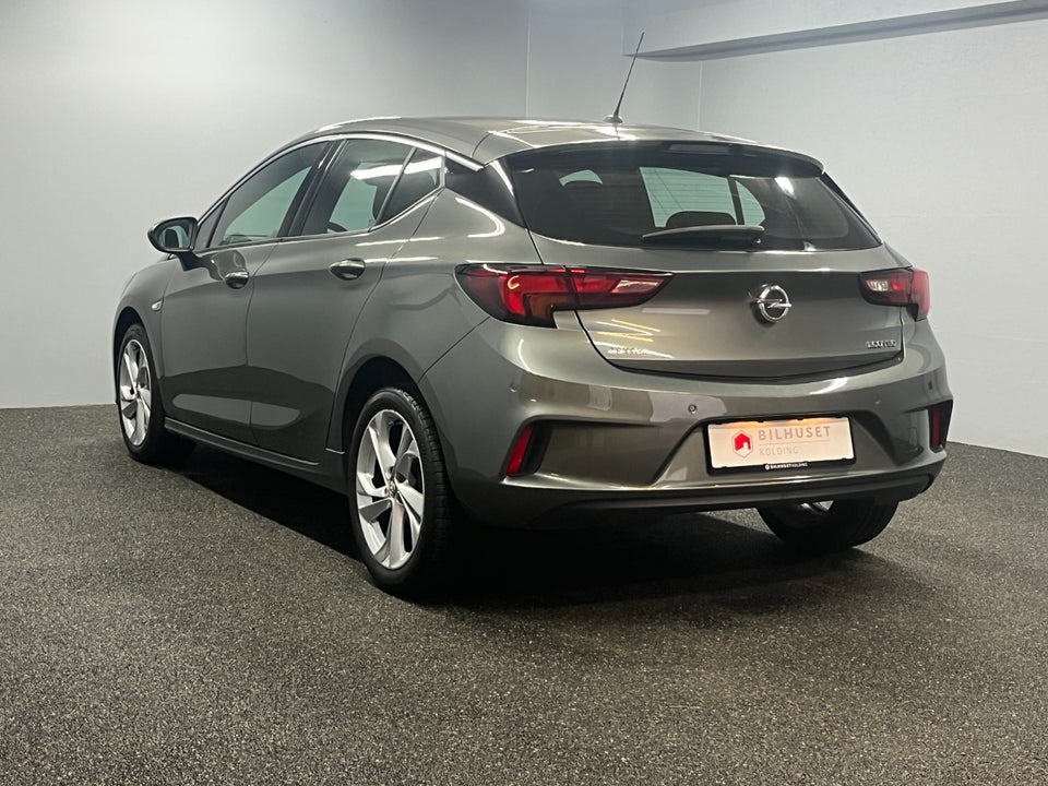 Opel Astra 1,0 T 105 Dynamic 5d