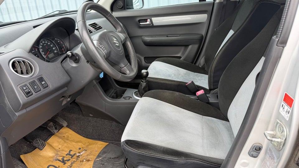 Suzuki Swift 1,3 GLS 5d