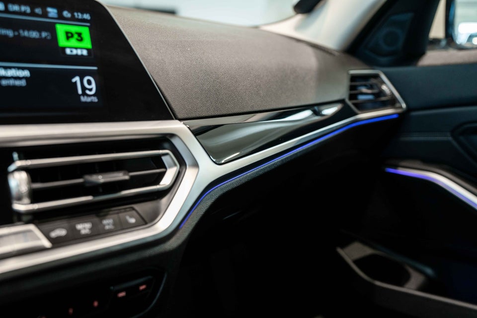 BMW 330e 2,0 Touring Sport Line aut. 5d