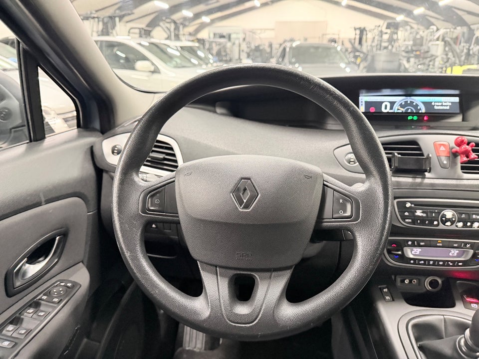 Renault Grand Scenic III 1,9 dCi 130 Dynamique 7prs 5d