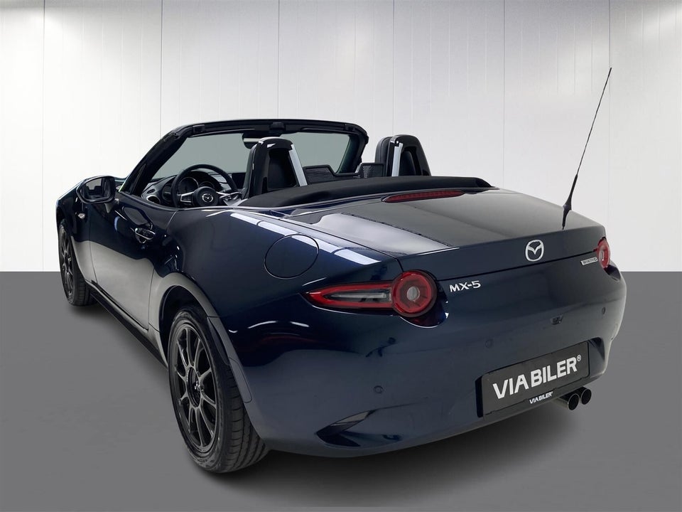 Mazda MX-5 1,5 SkyActiv-G 132 Roadster Homura 2d