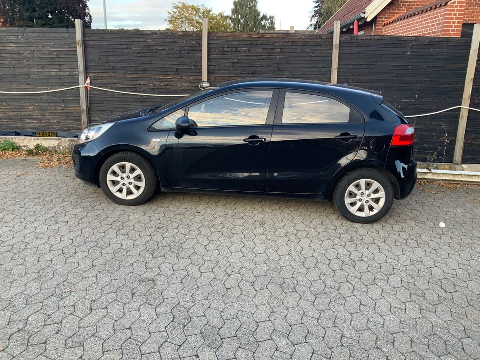 Kia Rio 1,2 CVVT Limited 5d
