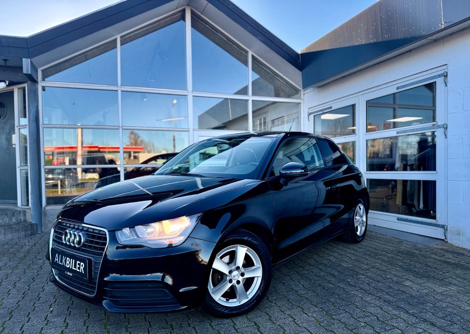 Audi A1 1,6 TDi 90 Ambition 3d