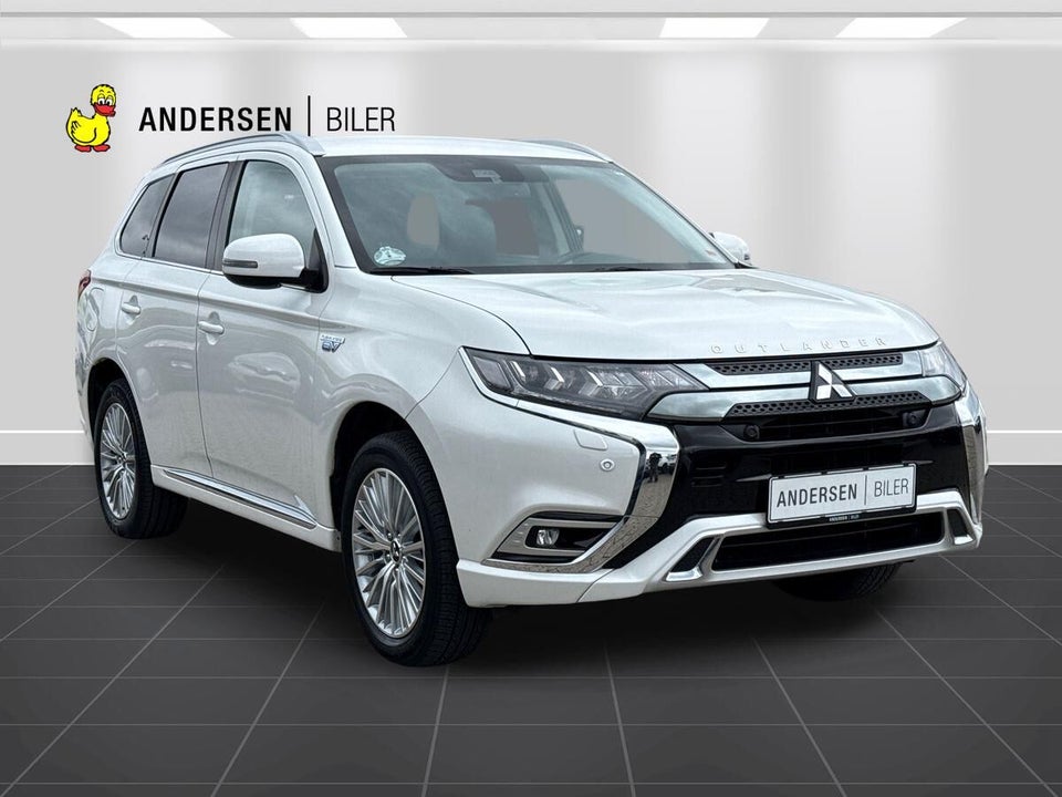 Mitsubishi Outlander 2,4 PHEV Intense CVT 4WD 5d