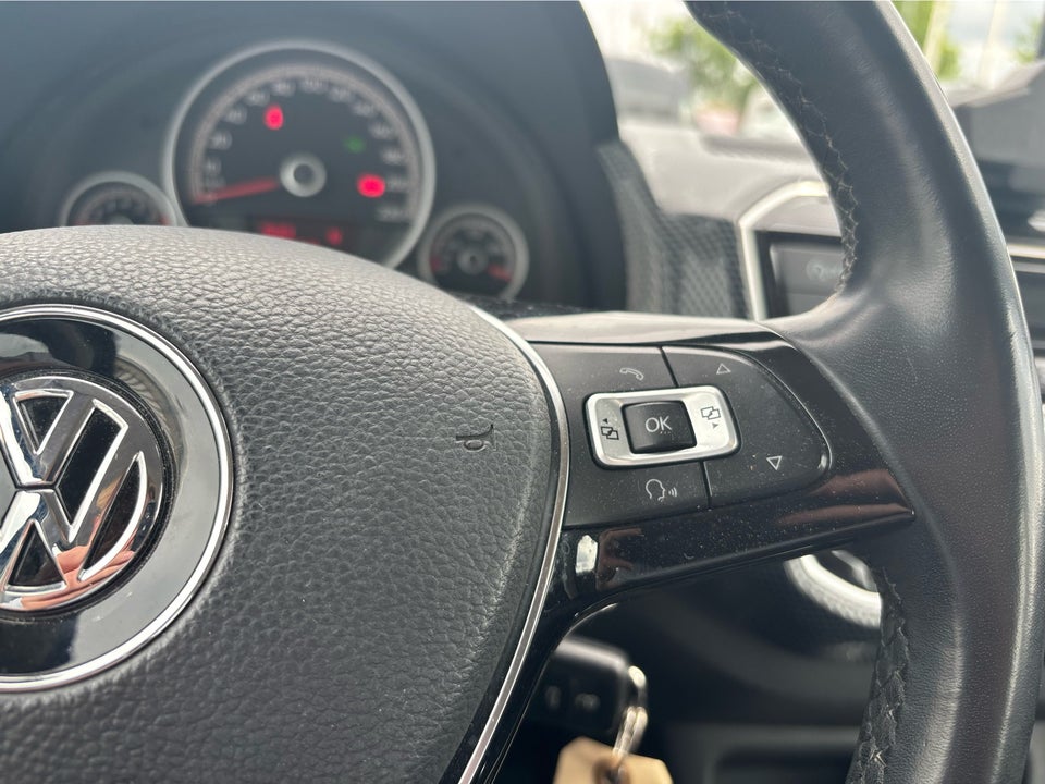 VW Up! 1,0 MPi 60 Move Up! ASG BMT 5d