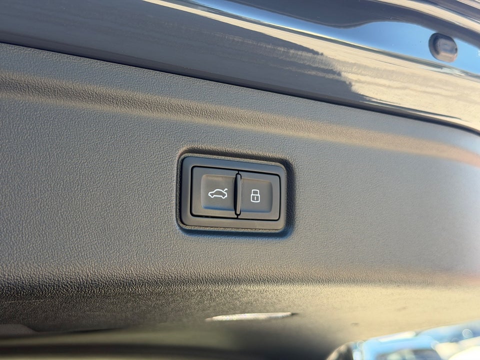 Audi A6 e-tron S-line plus performance Avant 5d
