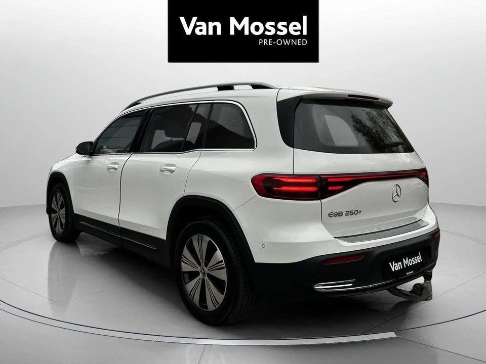 Mercedes EQB250+ Progressive 5d