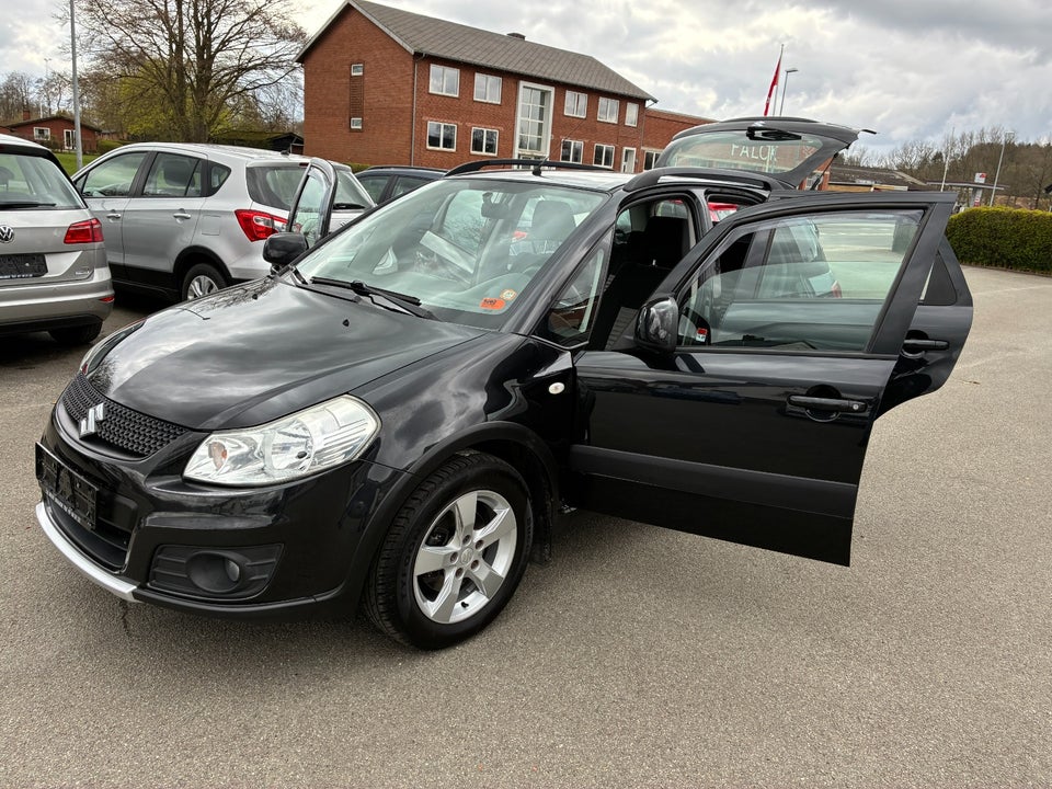 Suzuki SX4 1,6 CombiBack GLX 5d