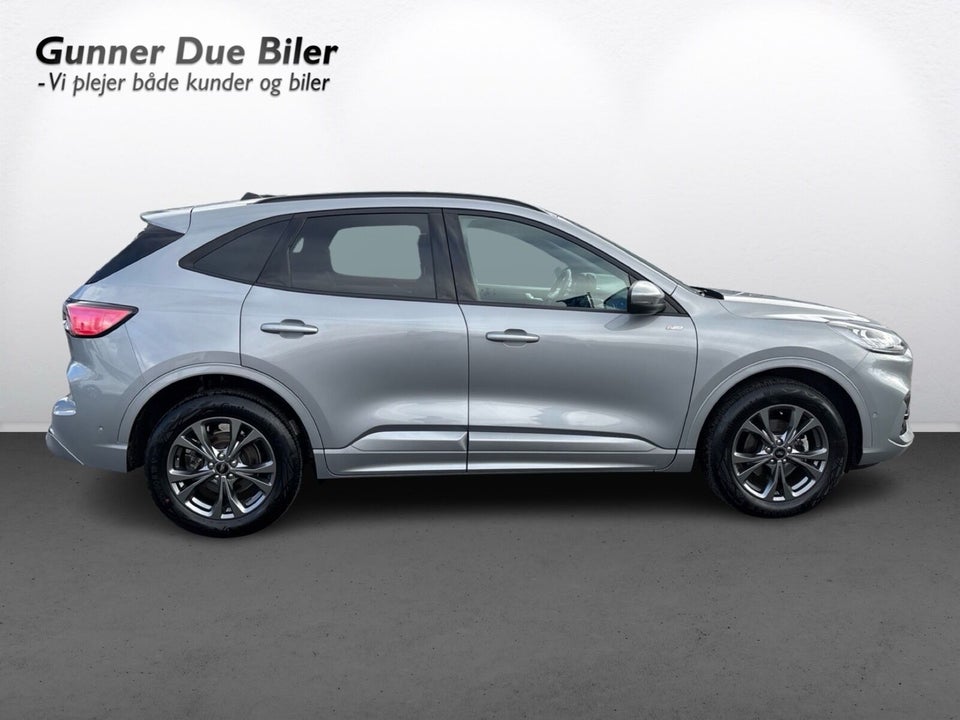 Ford Kuga 1,5 EcoBoost ST-Line X 5d