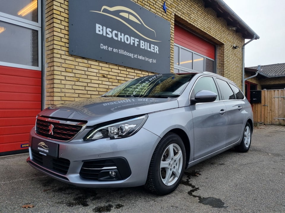 Peugeot 308 1,2 PureTech 130 Selection Sky SW EAT8 5d