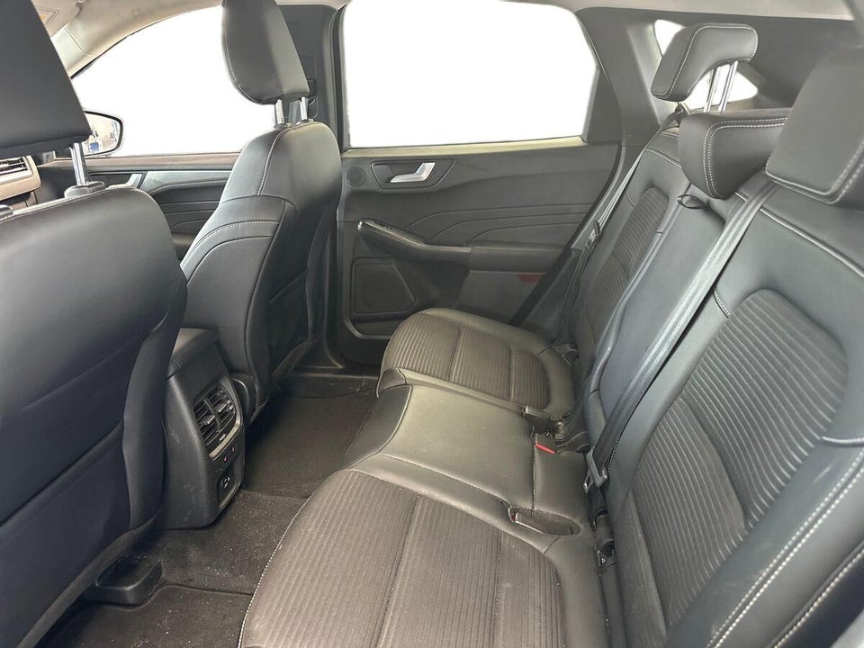Ford Kuga 2,5 PHEV Titanium X CVT 5d