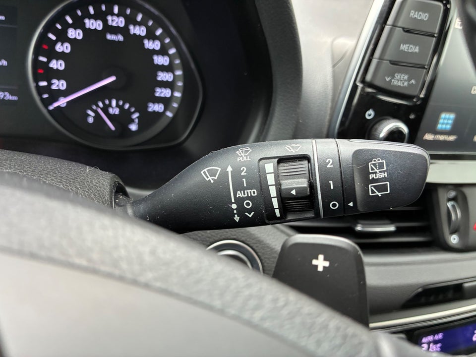 Hyundai i30 1,4 T-GDi Trend stc. DCT 5d