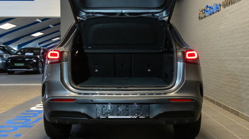 Mercedes EQA350 AMG Line 4Matic 5d