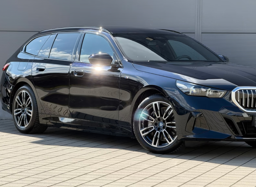 BMW i5 eDrive40 Touring M-Sport 5d