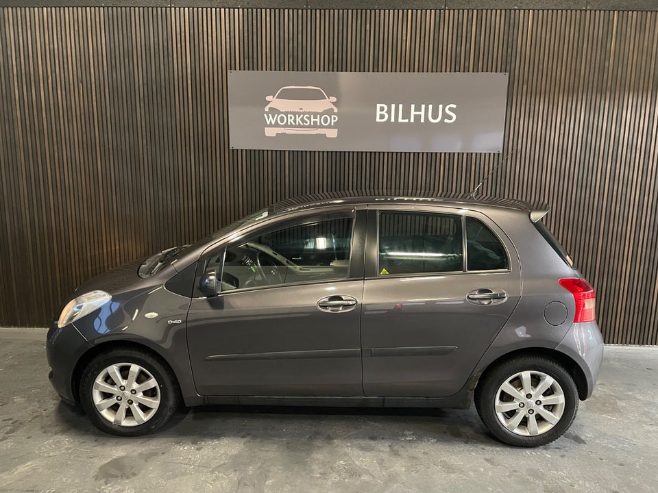 Toyota Yaris 1,4 D-4D Luna Sport 5d