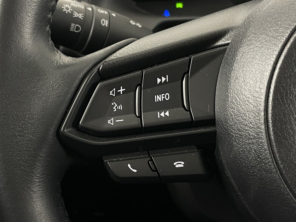 Mazda 2 1,5 e-SkyActive-G Centre-Line 5d