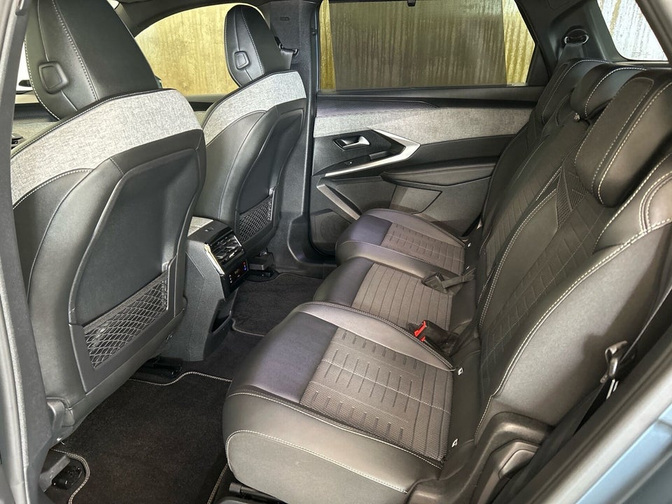 Peugeot e-5008 77 GT Pack 7prs 5d
