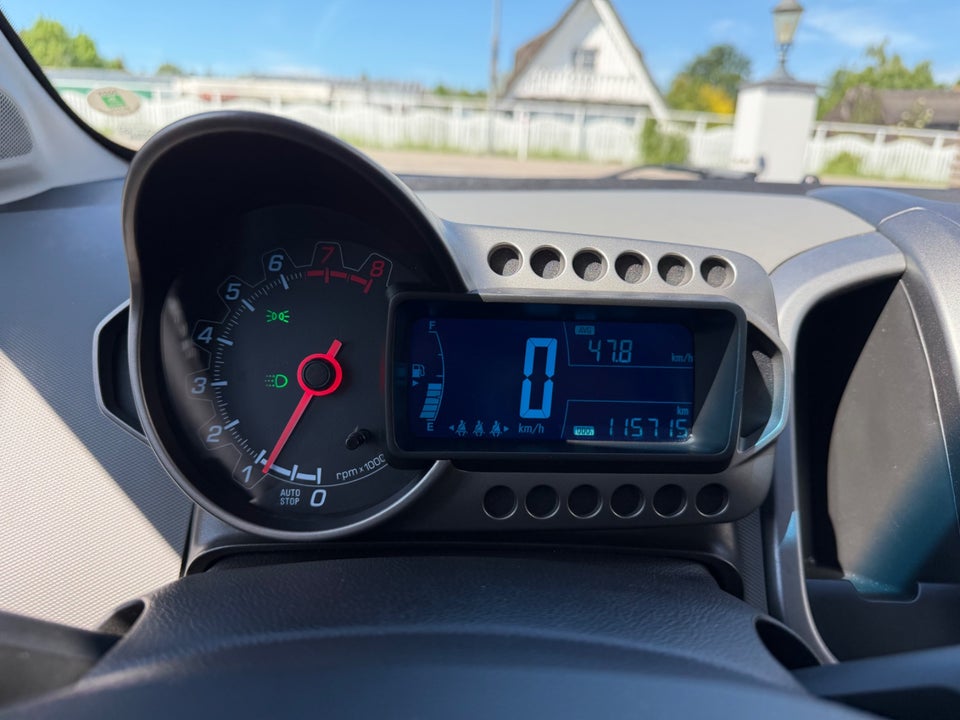 Chevrolet Aveo 1,2 LS ECO 5d