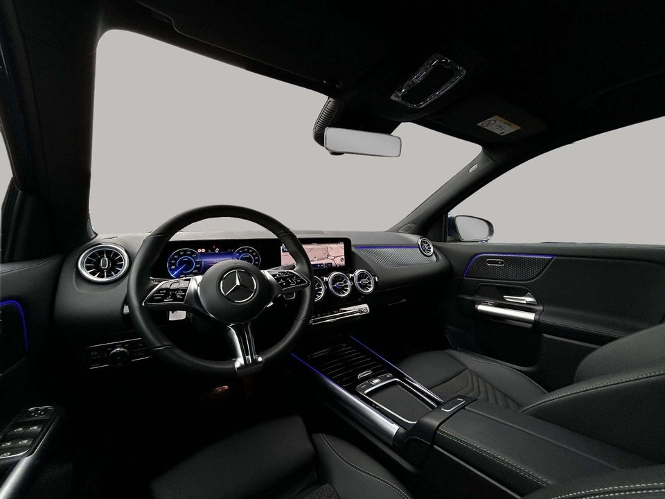 Mercedes EQA350 Progressive 4Matic 5d