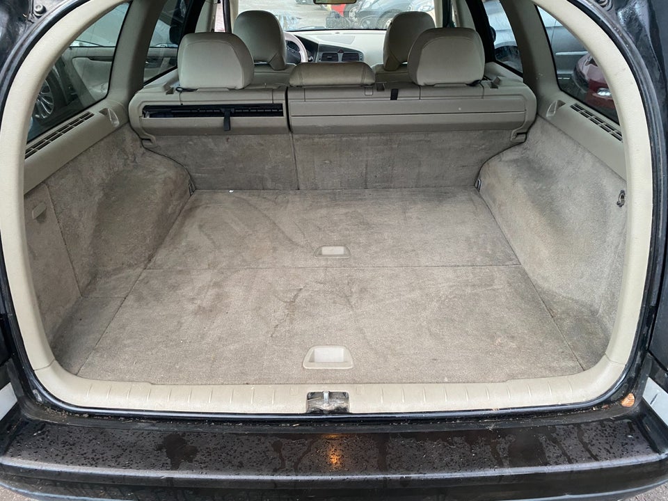 Volvo V70 2,4 T 200 aut. 5d