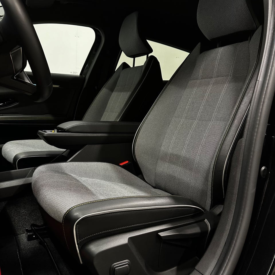 Renault Megane E-Tech 60 Techno 5d