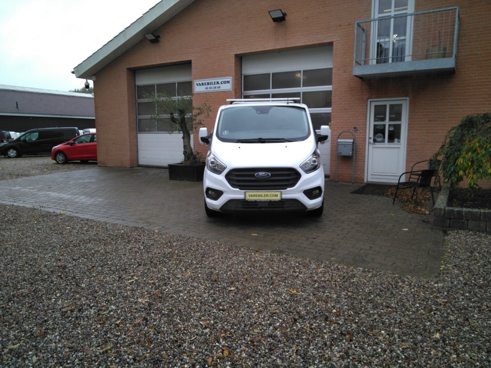 Ford Transit Custom 320 L2 2,0 TDCi 130 Trend