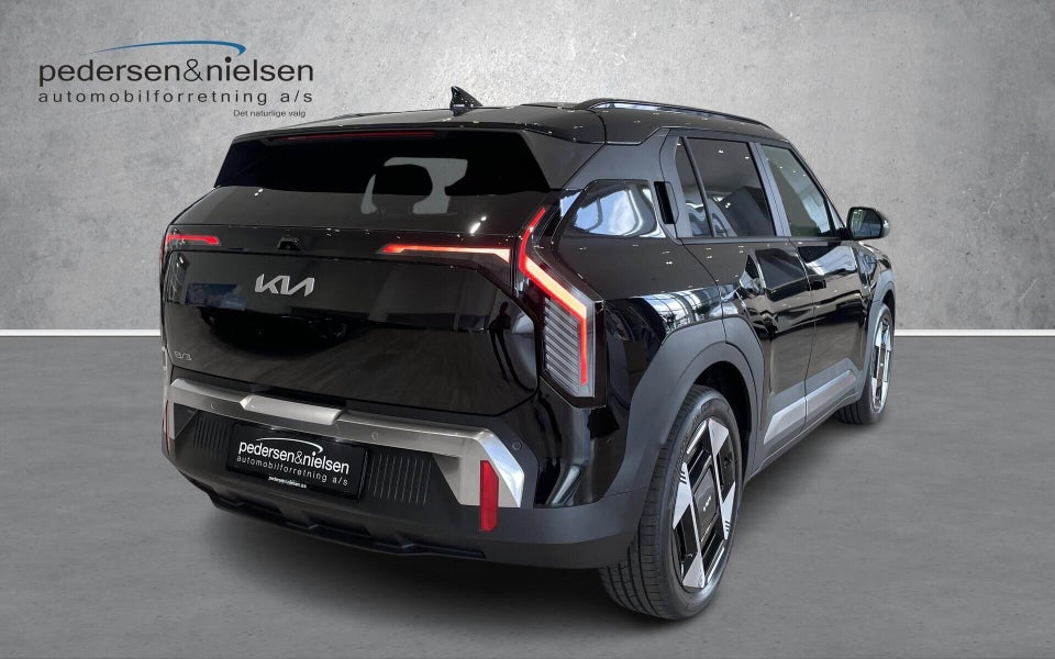 Kia EV3 81 Long Range Upgrade 5d