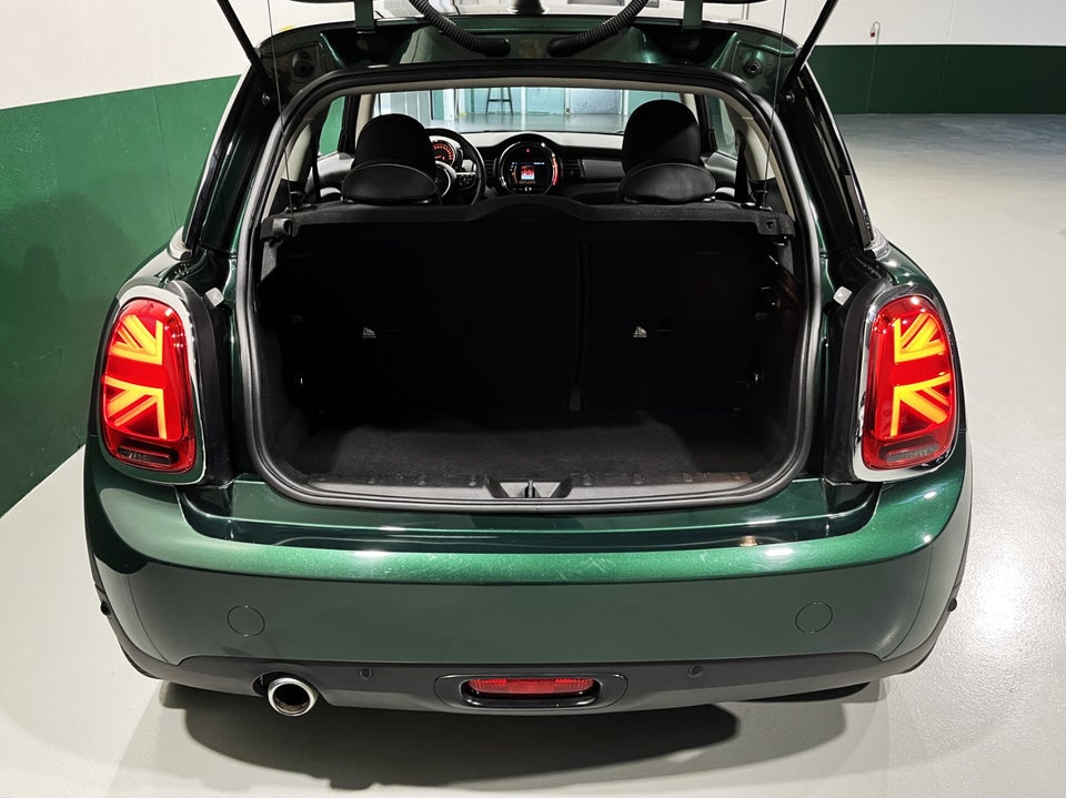 MINI Cooper 1,5 Essential 3d