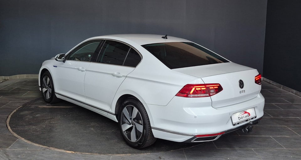 VW Passat 1,4 GTE DSG 4d
