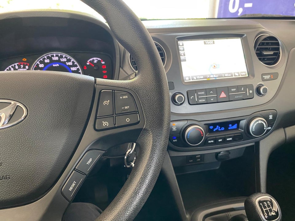 Hyundai i10 1,0 Touch 5d