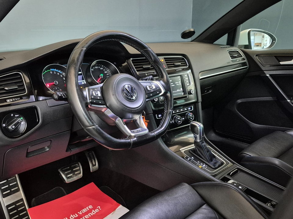 VW Golf VII 1,4 GTE DSG 5d