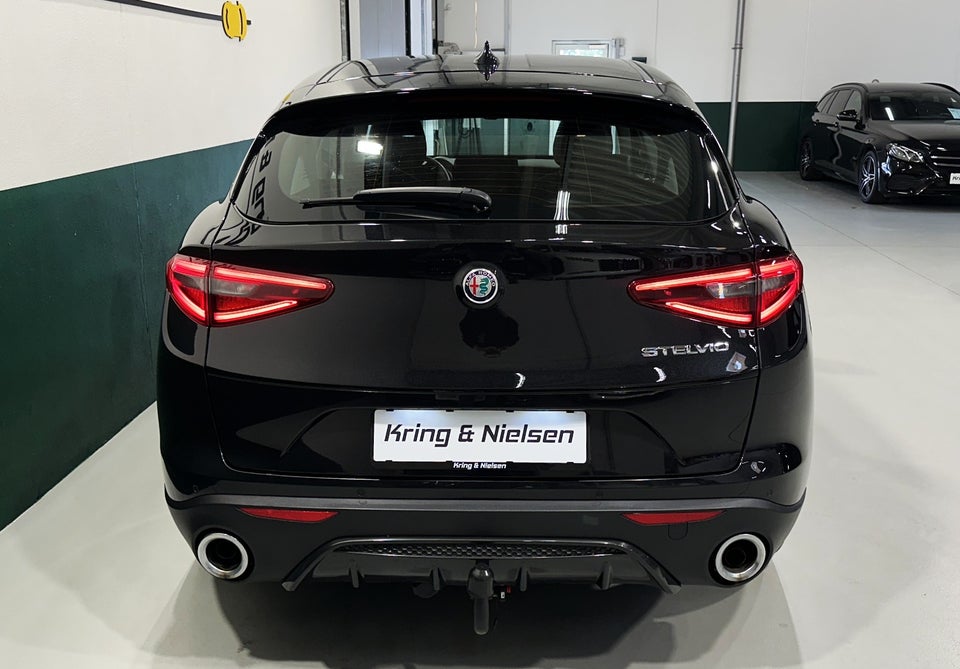 Alfa Romeo Stelvio 2,2 JTD 190 Edizione aut. 5d