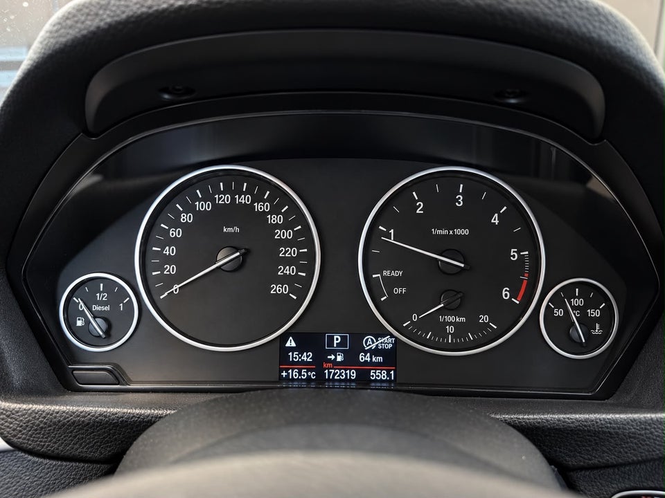 BMW 320d 2,0 Touring aut. 5d