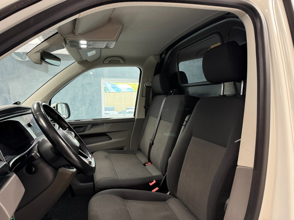 VW Transporter 2,0 TDi 150 Kassevogn DSG lang