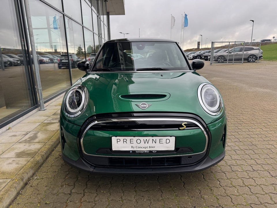 MINI Cooper SE Younique Trim 3d