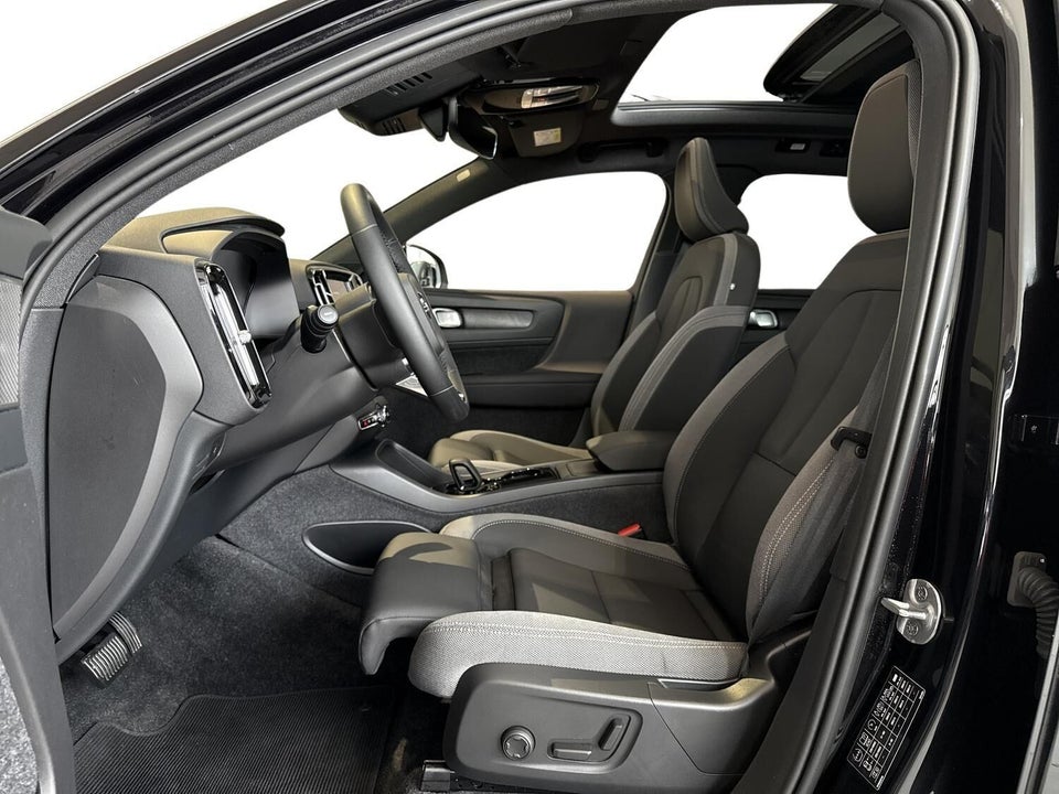 Volvo XC40 ReCharge Twin Ultimate 5d