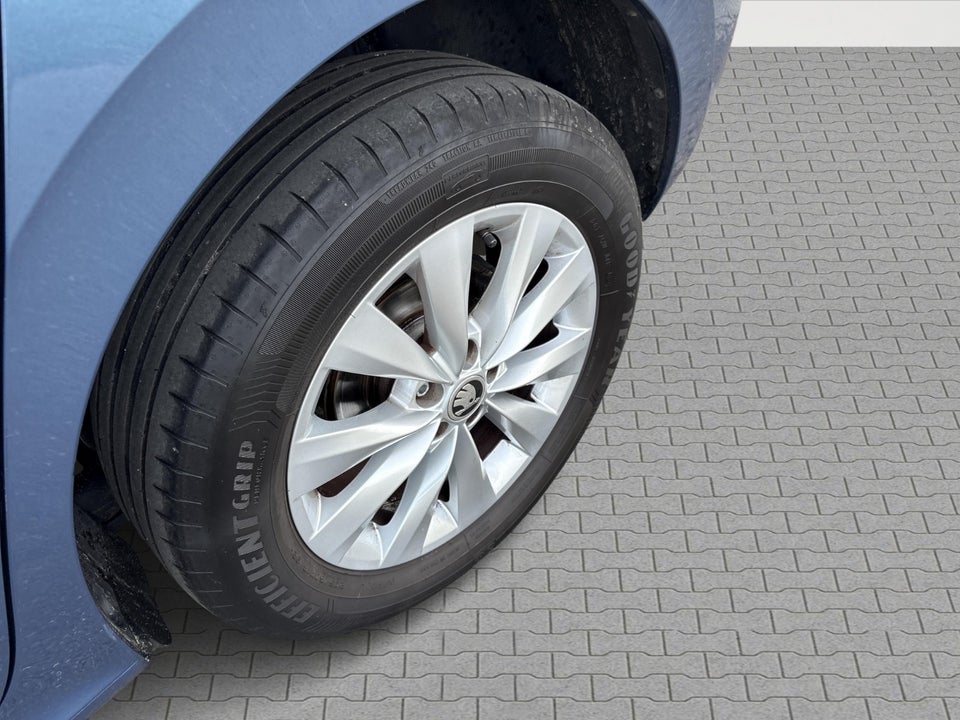 Skoda Kamiq 1,0 TSi 110 Ambition 5d