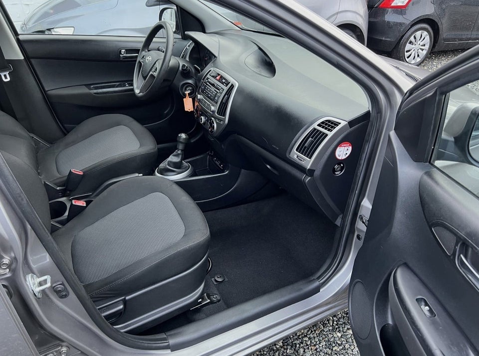 Hyundai i20 1,25 Classic XTR 5d