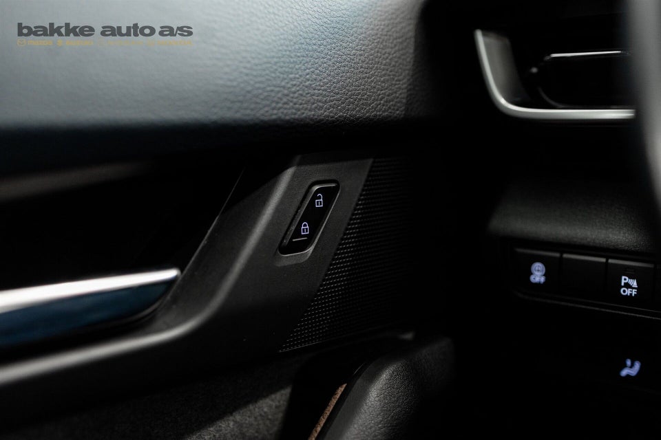 Mazda MX-30 e-SkyActiv Advantage 5d